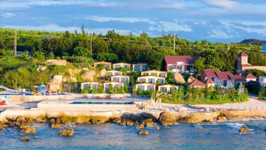 Adora Bay Ke Ga Beach, Фантьет